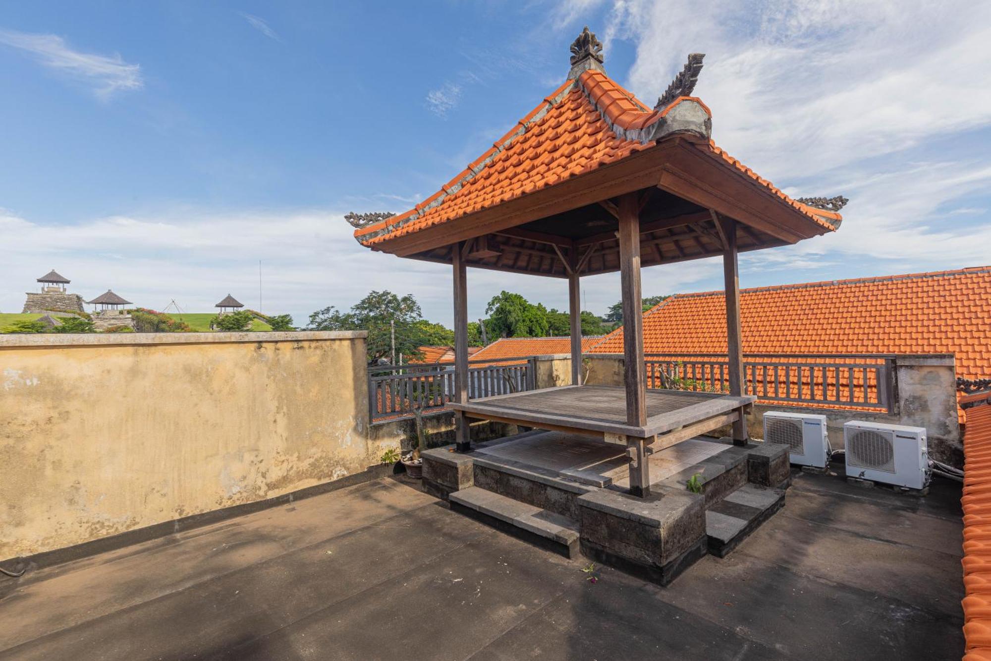 Donahome Wisma tamu